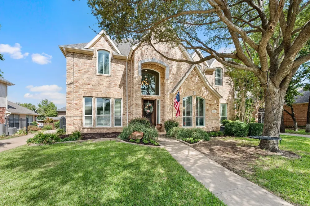 909 Muirfield Road Keller, TX 76248