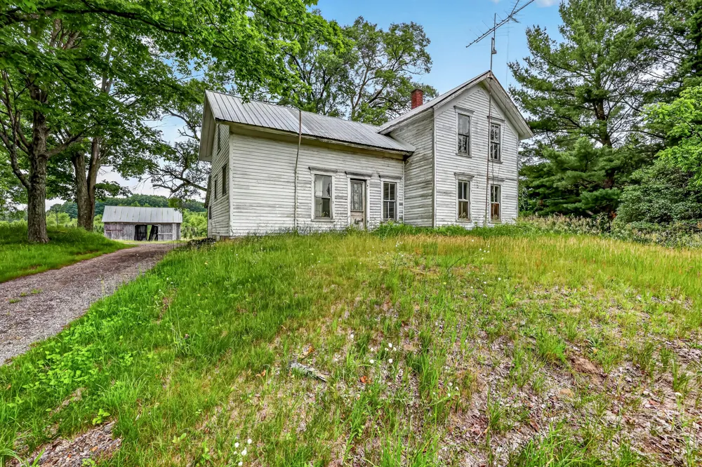 1085 S 96th Avenue Shelby, MI 49455