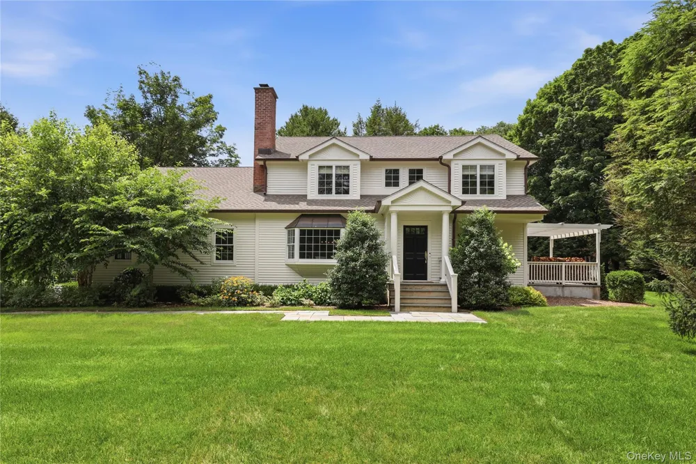 10 Homestead Lane Bedford, NY 10506