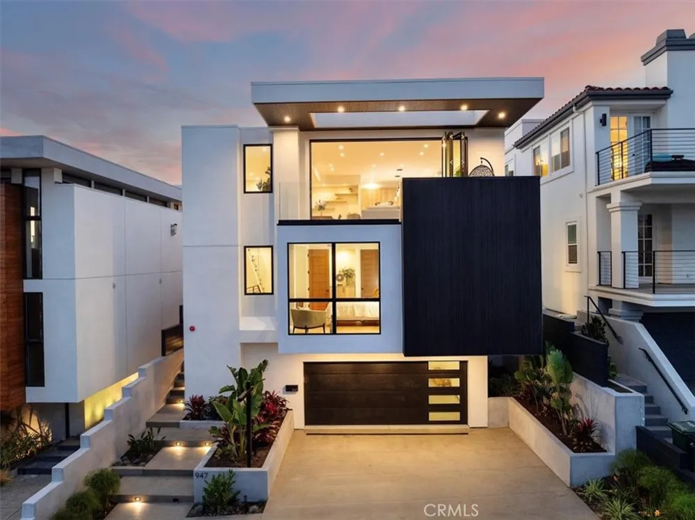 947 7th Street Hermosa Beach, CA 90254