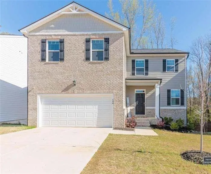 146 Silver Birch Pass Newnan, GA 30265