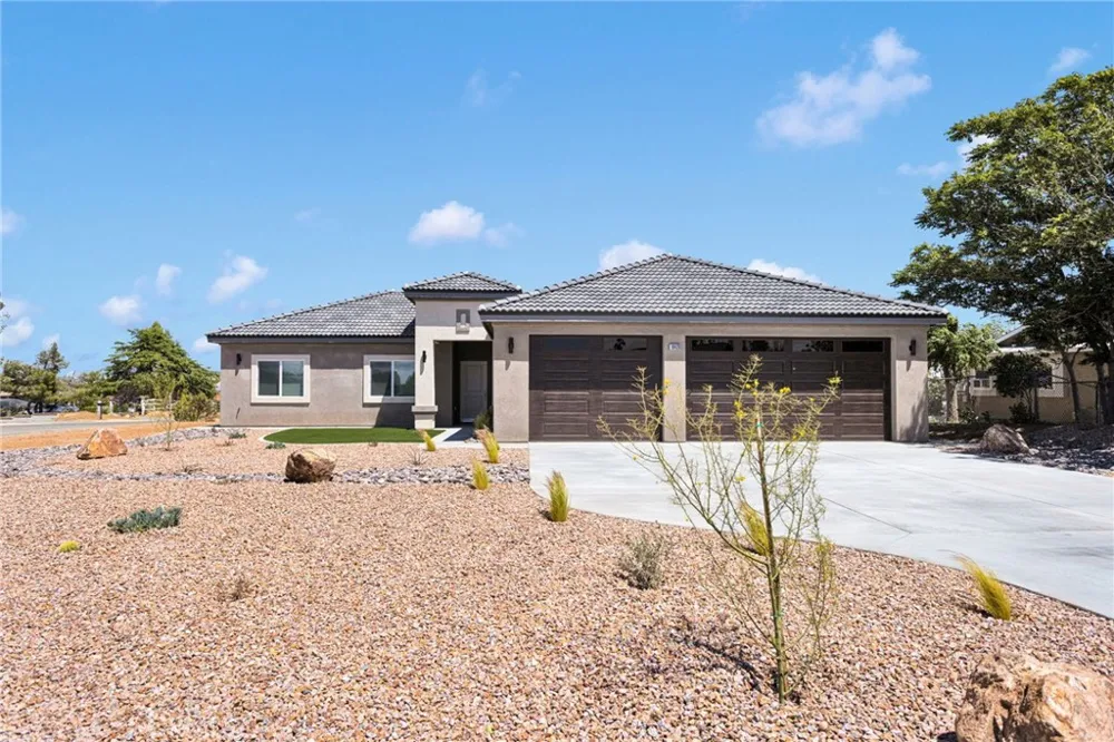 16420 Sitting Bull Street Victorville, CA 92395