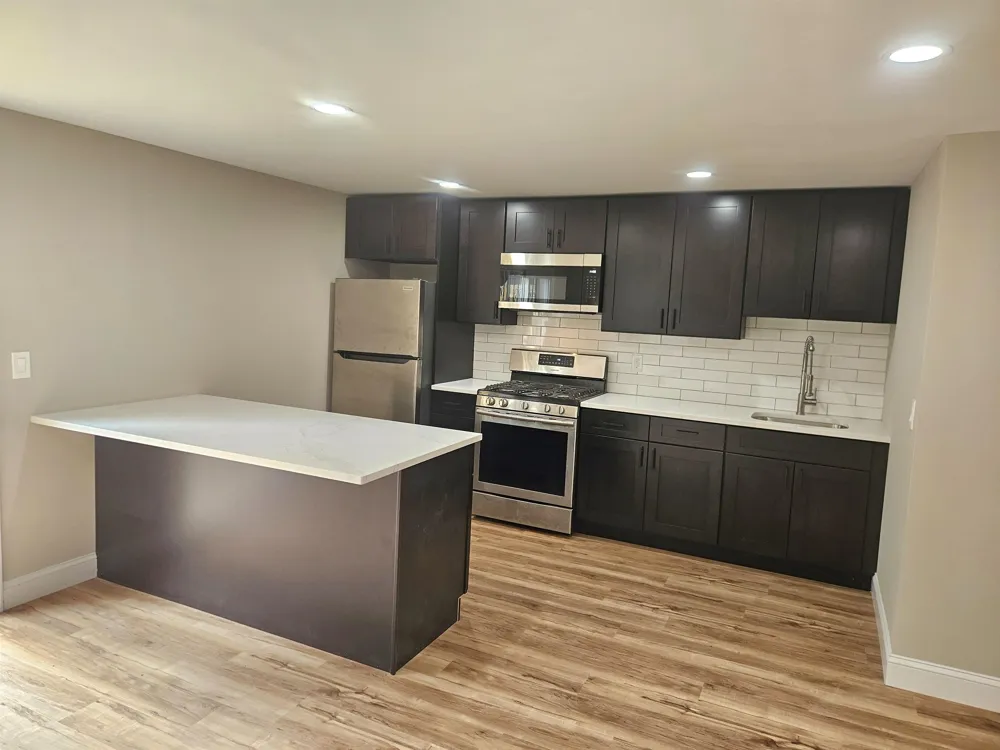 427 5TH ST Union City, NJ 07087