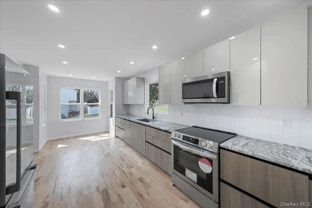 1435 Route 208 Washingtonville, NY 10992