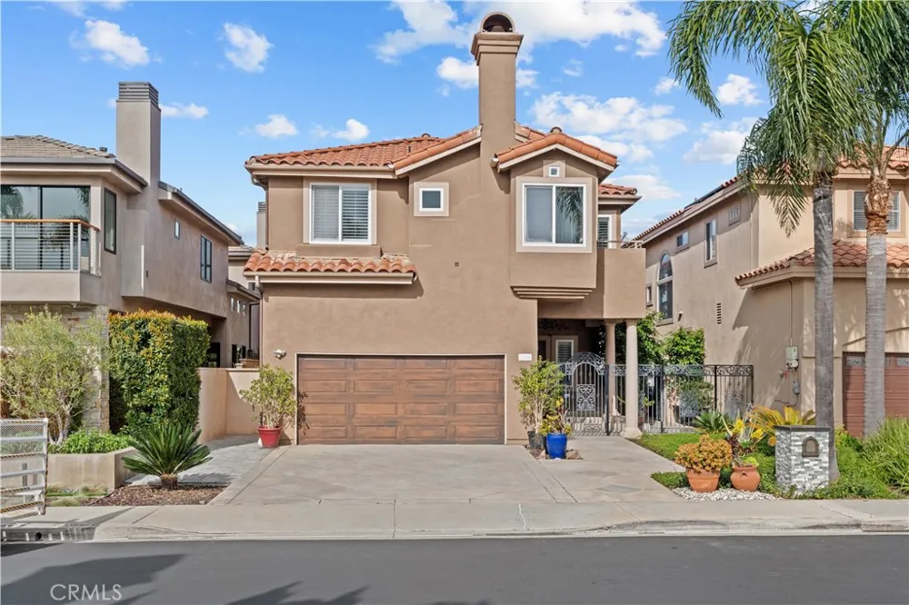 22711 Las Brisas Laguna Niguel, CA 92677