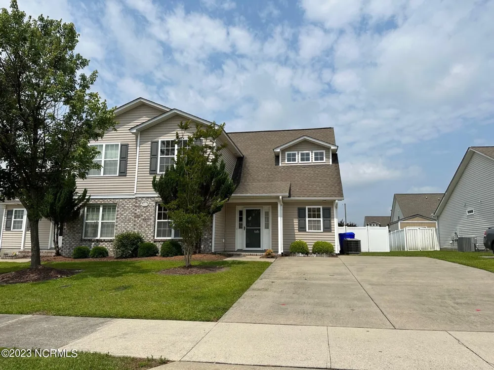 2533 Saddleback Drive #B Winterville, NC 28590