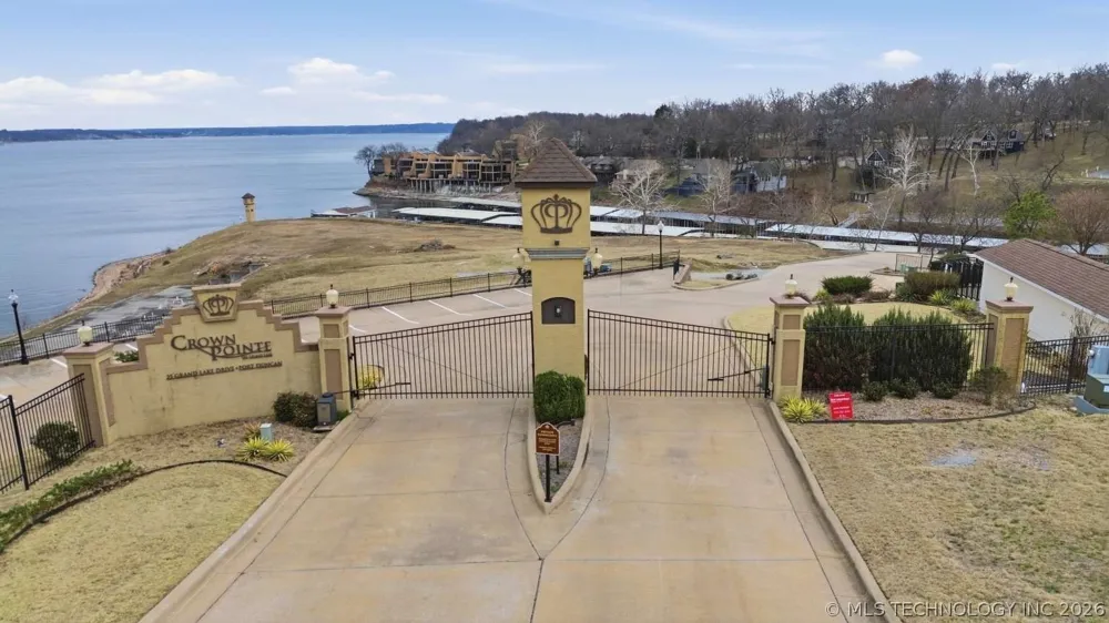 25 Grand Lake #1B Afton, OK 74331