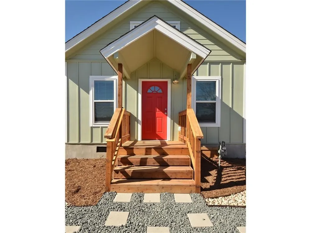 3141 E 12th Street #C Austin, TX 78702