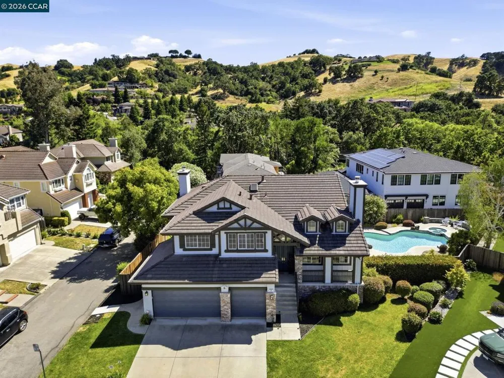183 Lasata Ct Danville, CA 94526