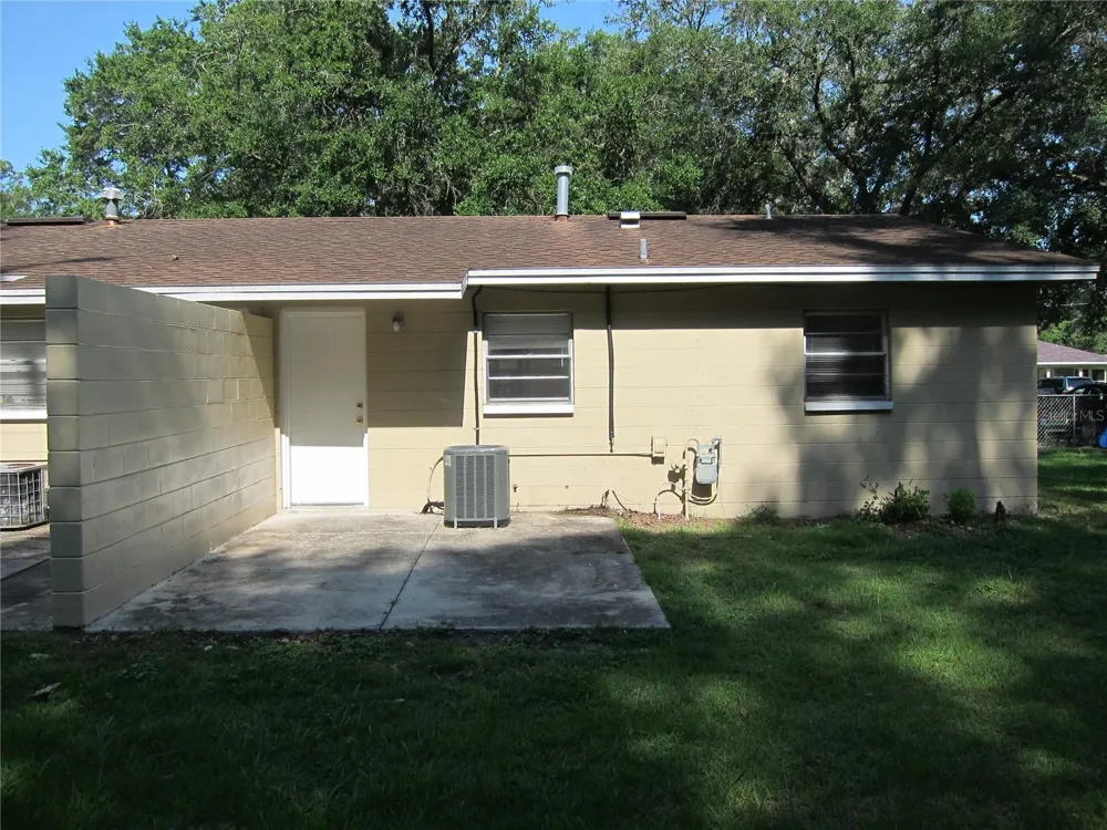 37 NE 21ST TERRACE #B Gainesville, FL 32641
