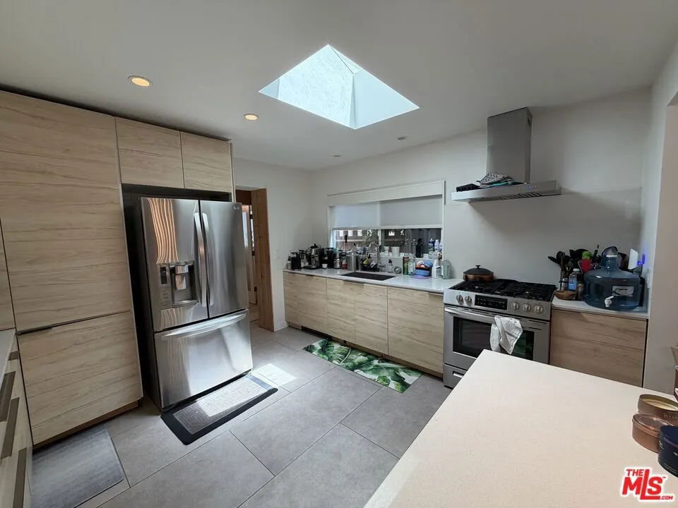 424 Pacific Street Santa Monica, CA 90405