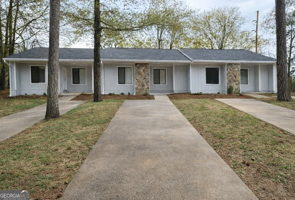 100 Summerwood DR Fairburn, GA 30213