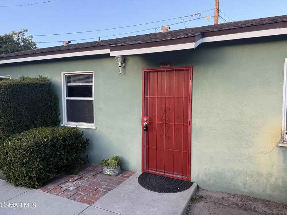 1873 Patricia Avenue Simi Valley, CA 93065