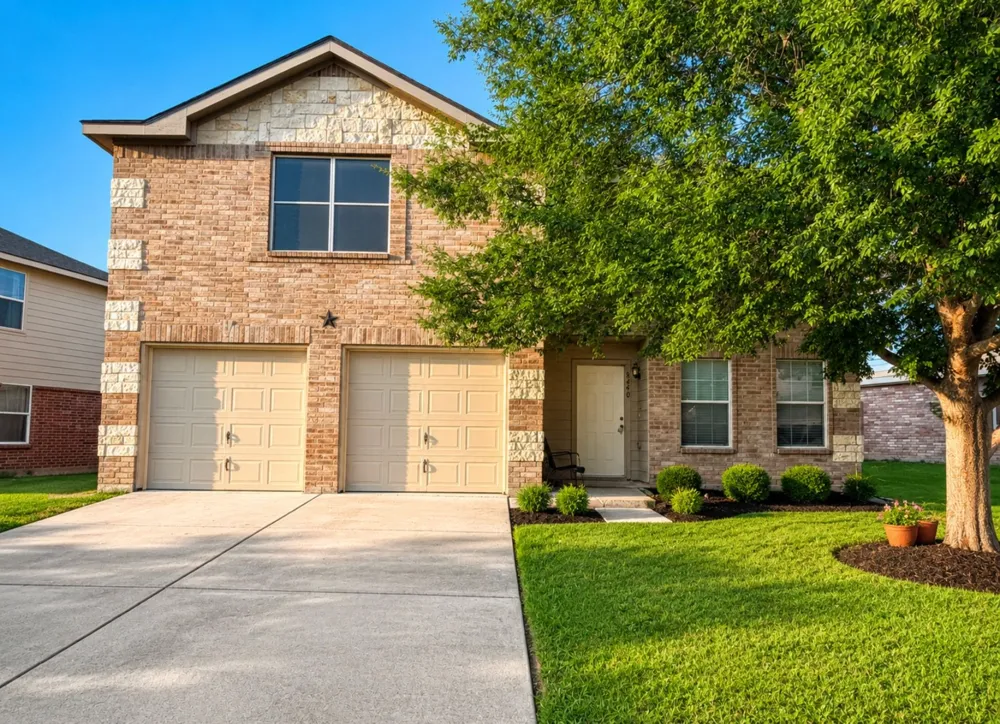 8440 Shallow Creek Drive Fort Worth, TX 76179