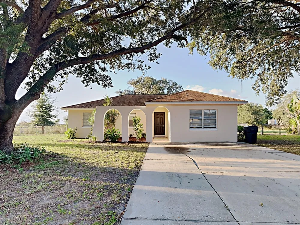 291 CHERRY LAUREL LANE Winter Haven, FL 33880