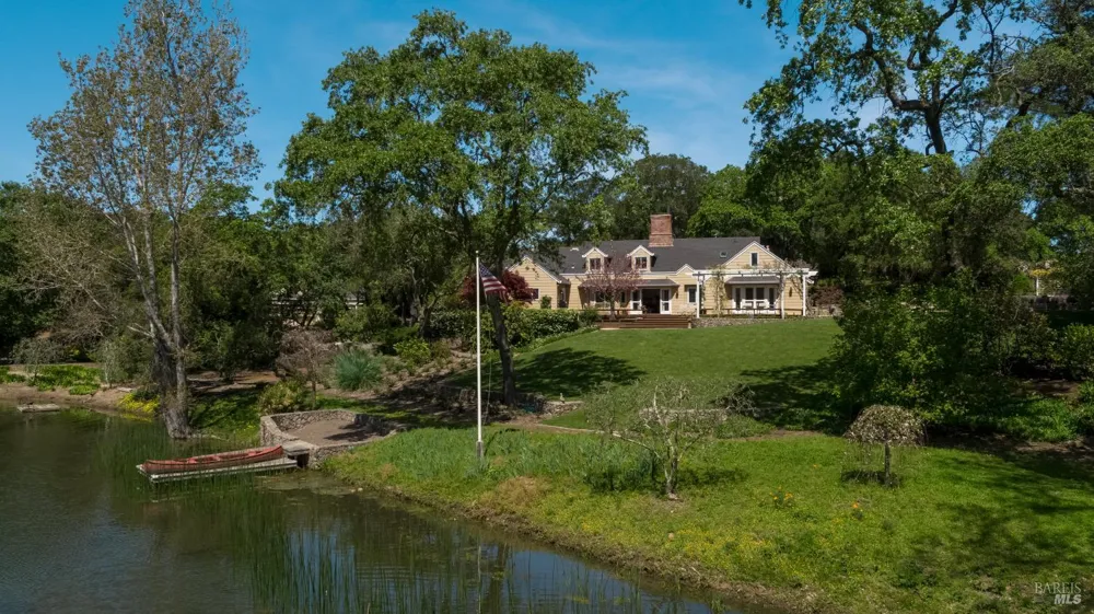 2399 Sobre Vista Road Sonoma, CA 95476