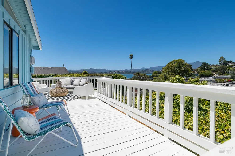 700 Hilary Drive Tiburon, CA 94920