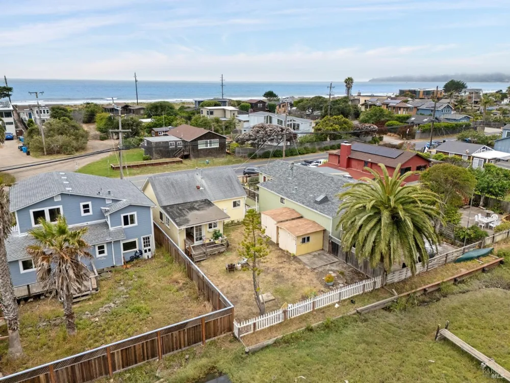114 Calle Del Arroyo Stinson Beach, CA 94970