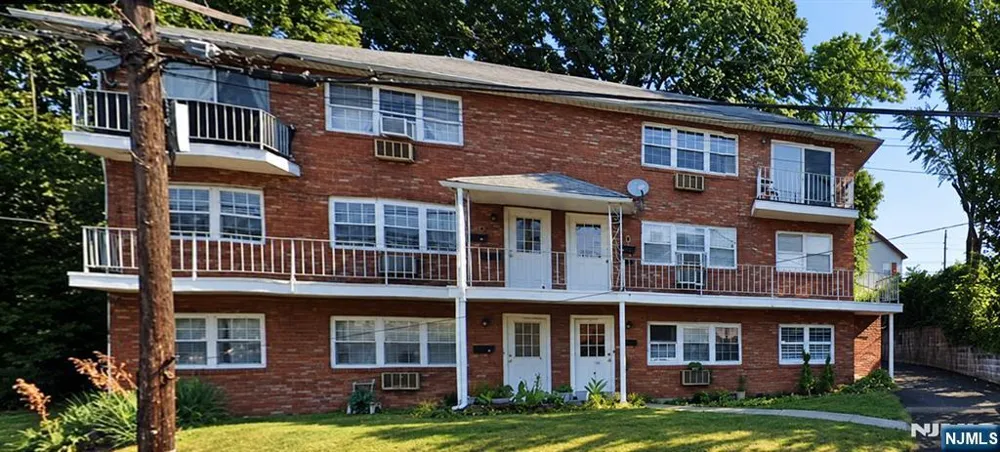 419 Paterson Avenue 1A East Rutherford, NJ 07073