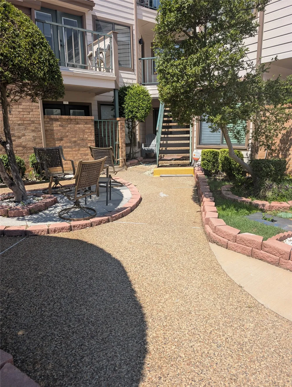 2310 Balsam Drive #B206 Arlington, TX 76006
