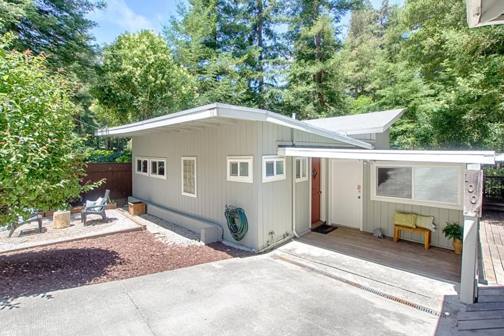 1004 Laurel Avenue Felton, CA 95018