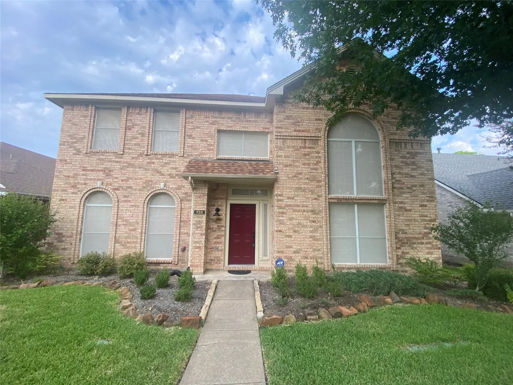 723 Fawn Valley Drive Allen, TX 75002