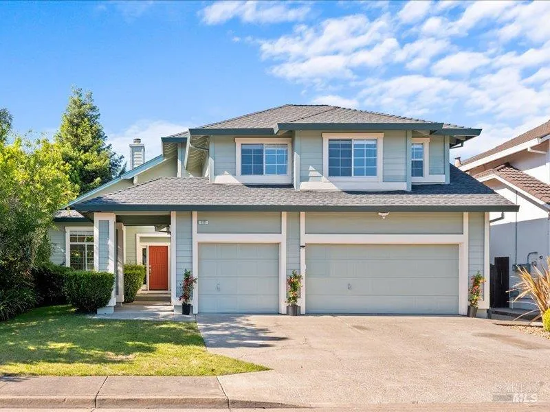 117 Nottingham Way Windsor, CA 95492