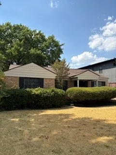 9747 Mixon Drive Dallas, TX 75220