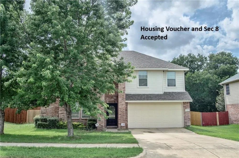 333 Crosscreek Drive