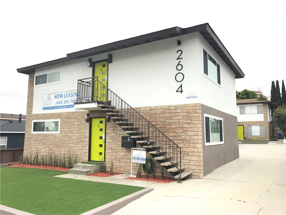 2604 Curtis Avenue Redondo Beach, CA 90278