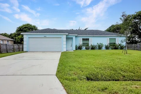 608 SE Ron Rico Terrace