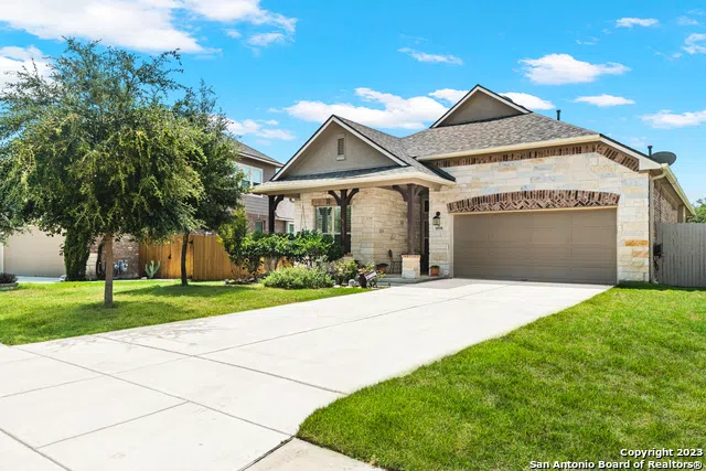 10558 Far Reaches Ln