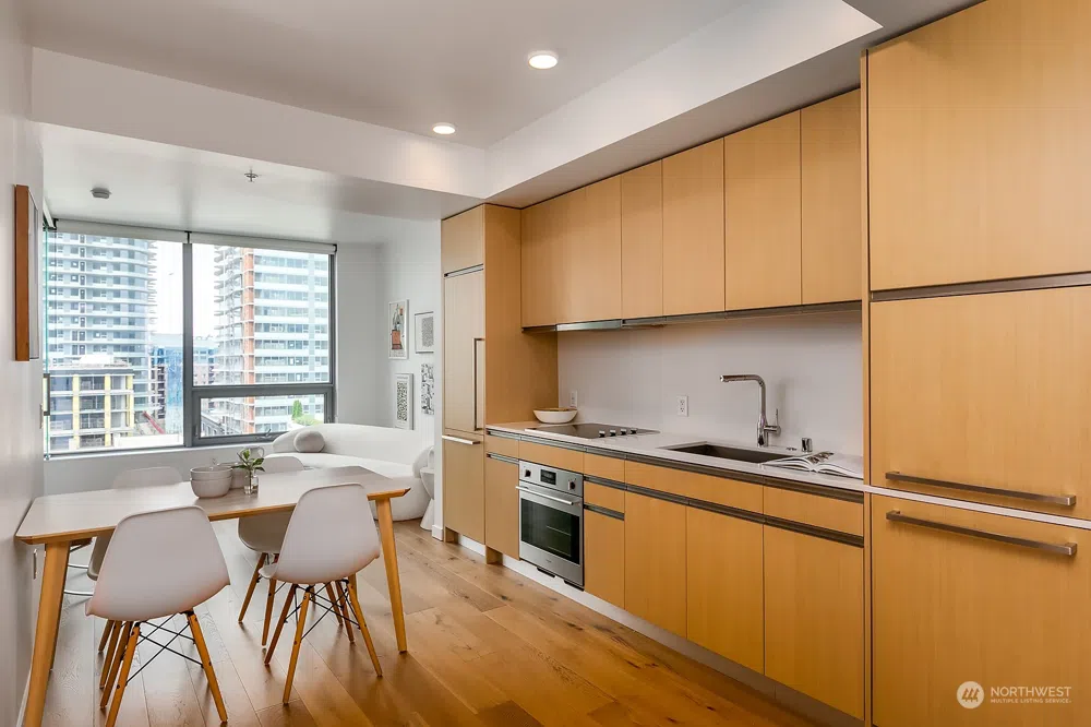 1808 Minor Avenue #907