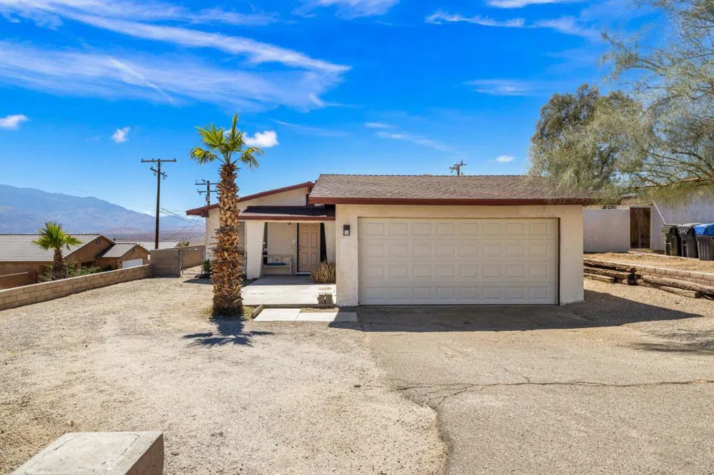 9923 Verbena Avenue Desert Hot Springs, CA 92240