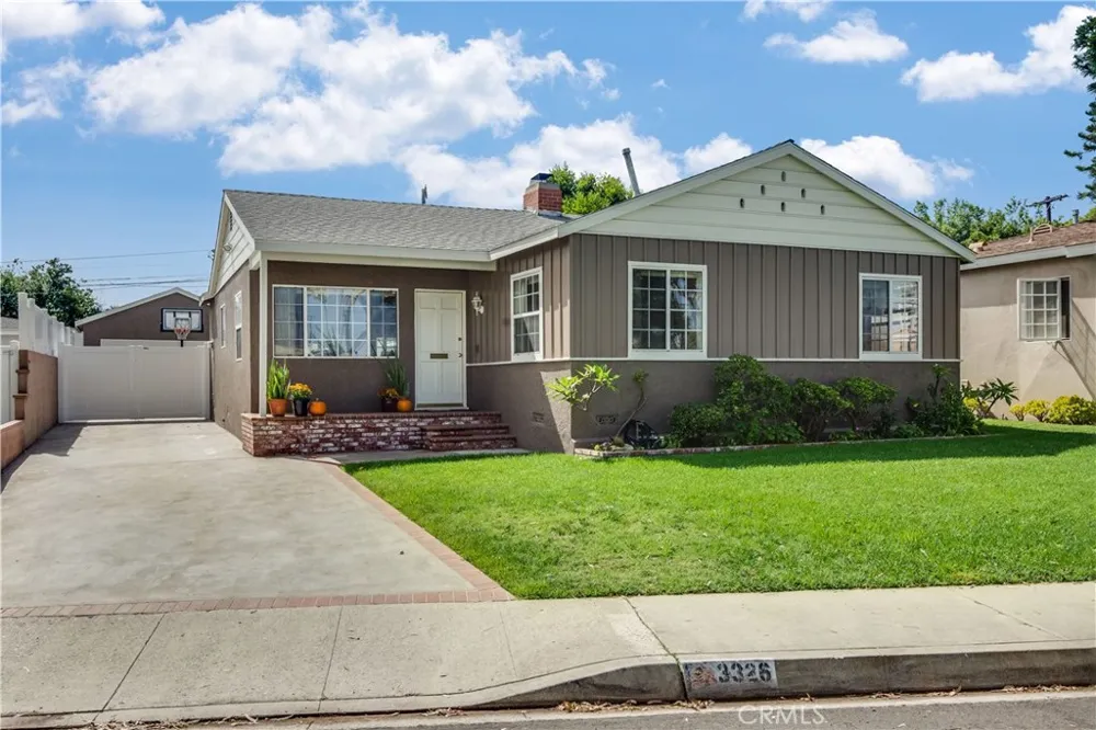 3326 Torrance Boulevard