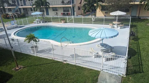 7401 Pines Boulevard #204
