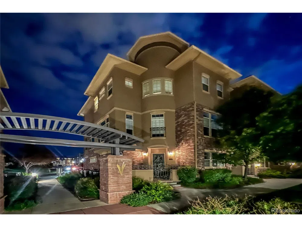 10118 Inverness Main Street