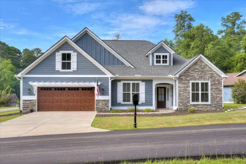 302 WELLINGTON CT COURT