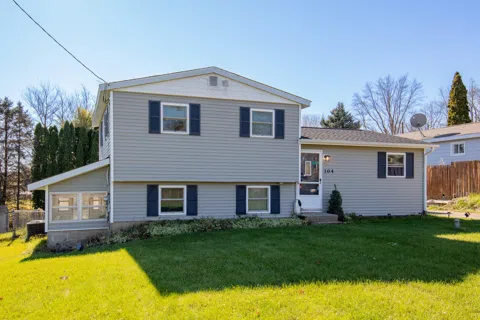 104 Alden Lane