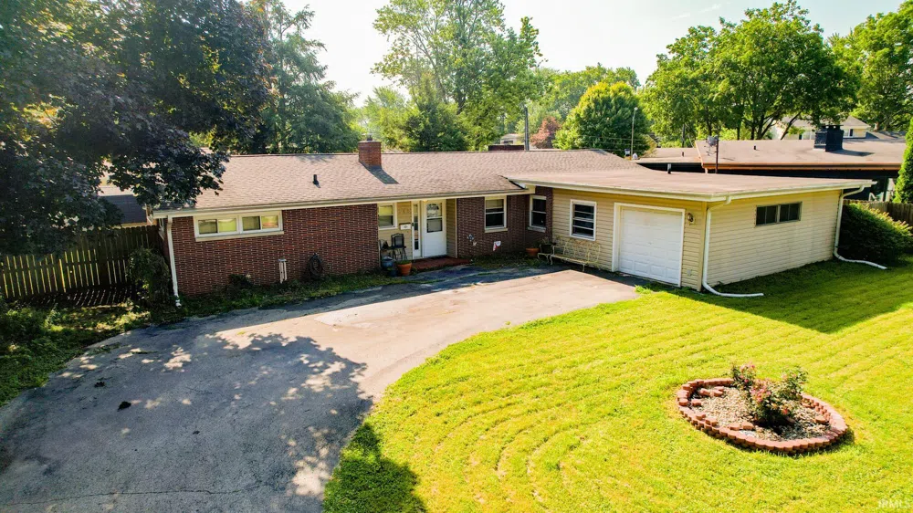 146 W Westmoreland Drive