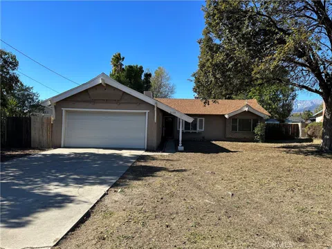 6138 Cedar Avenue