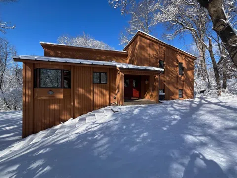 1240 Kolff Court