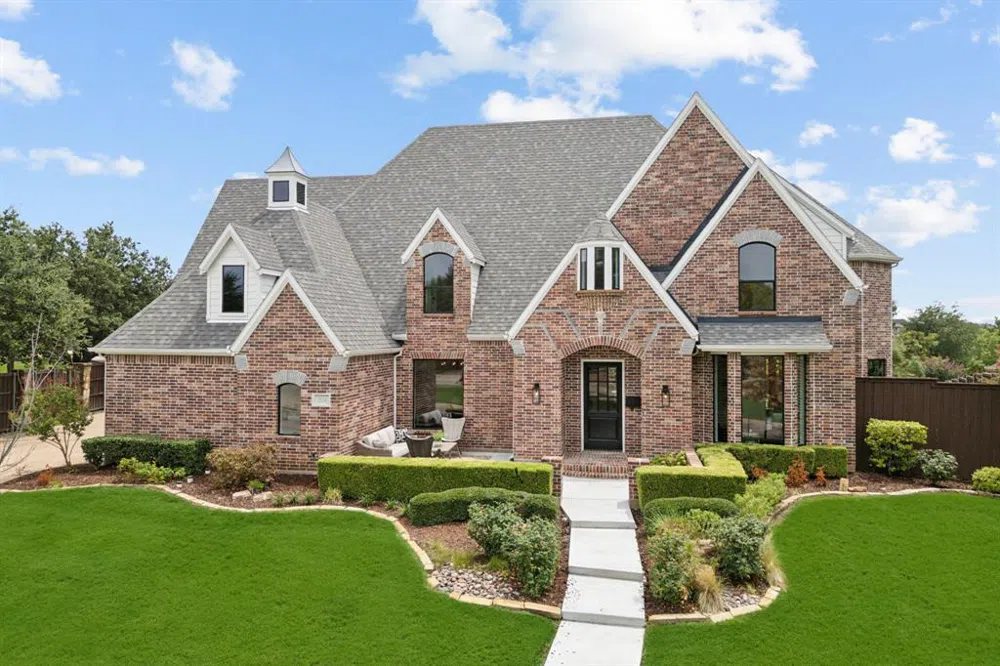 2624 King Arthur Boulevard Lewisville, TX 75056