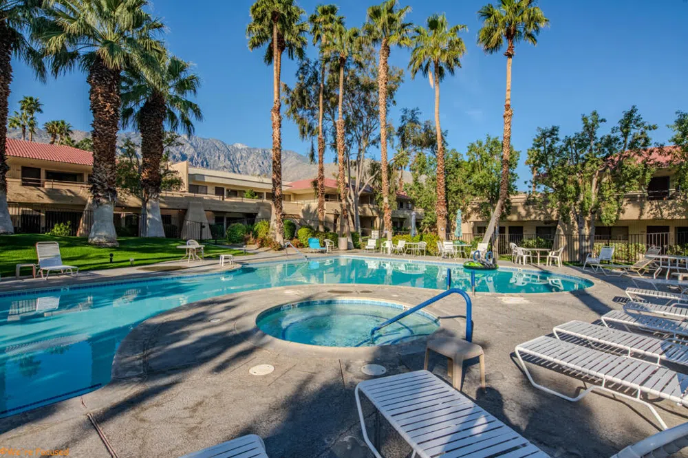 2800 Los Felices Circle E #104 Palm Springs, CA 92262