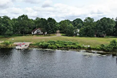 10057 Mallard Drive