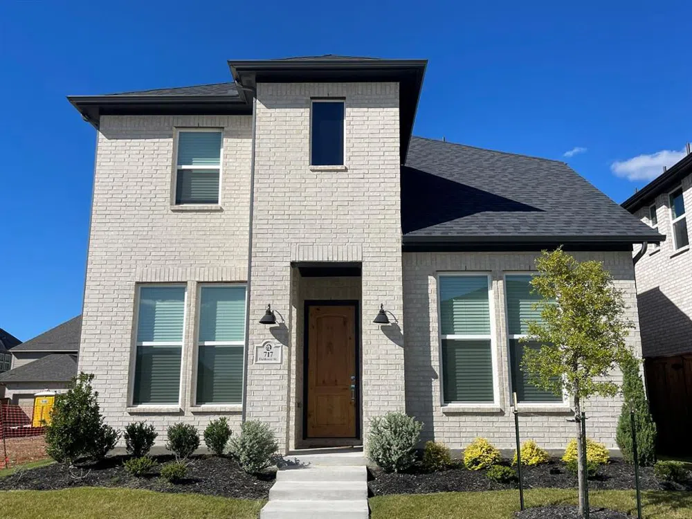 717 Fieldcrest Street