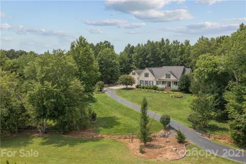 190 Echo Hill Drive