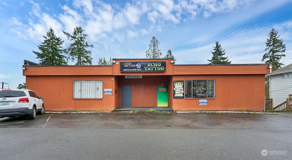 19540 Aurora Avenue N