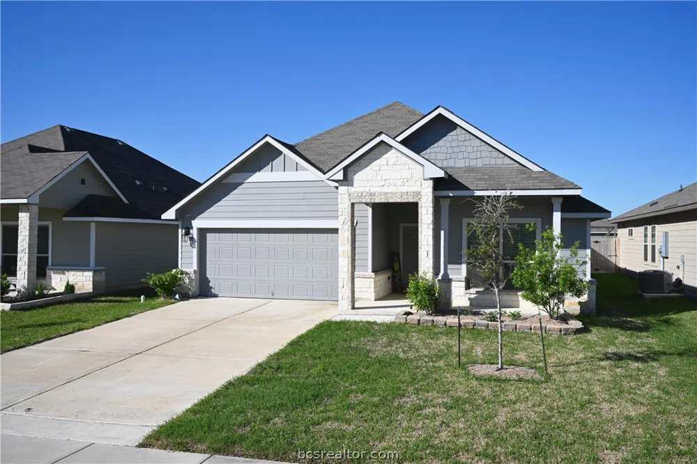 1975 Cartwright Street