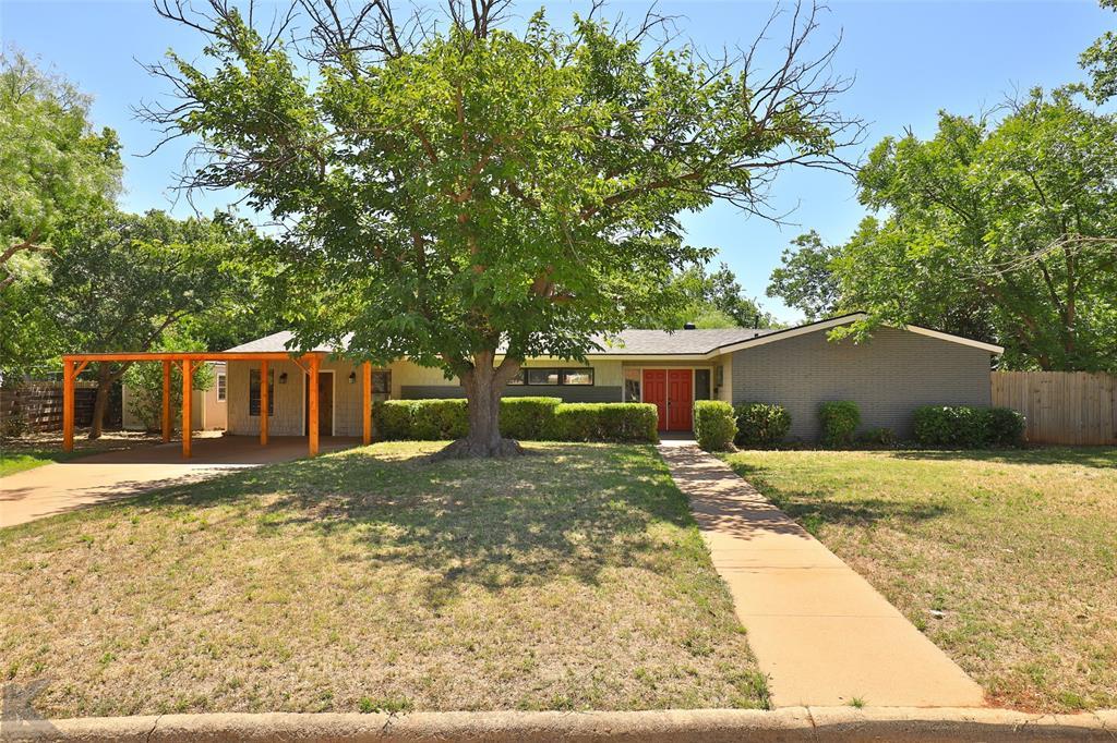 1609 Vegas Road
